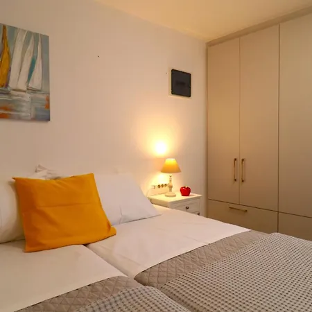 公寓 Lemon Tree Maisonette - Paros 纳乌萨
